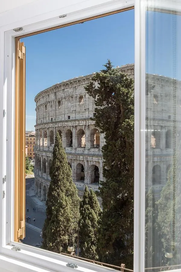 Amazing Colosseo Рим