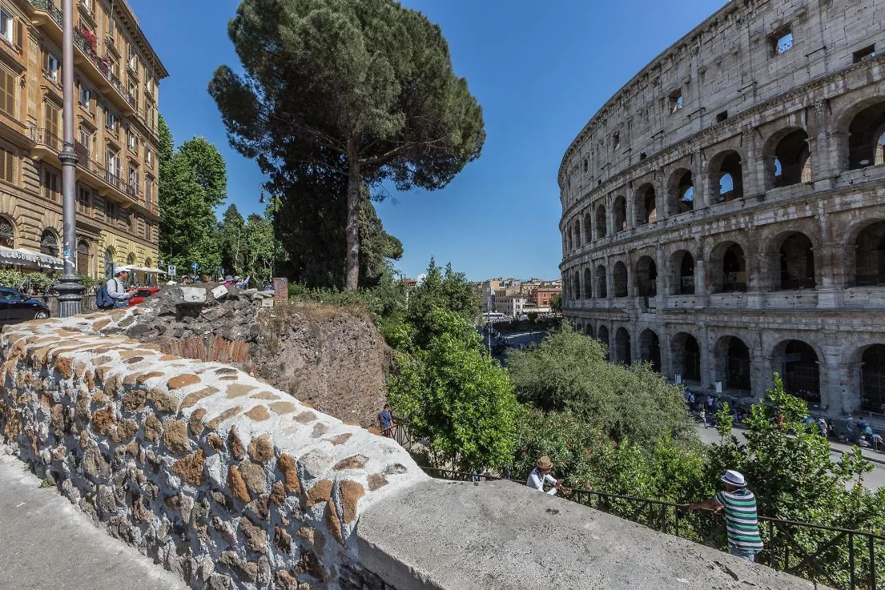 Апартаменты Amazing Colosseo Рим